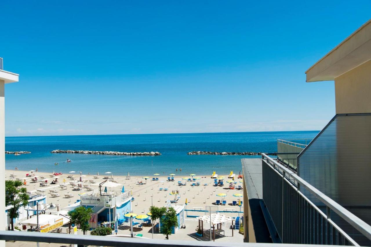 Hotel Ideale Mare Bellaria-Igea Marina Esterno foto