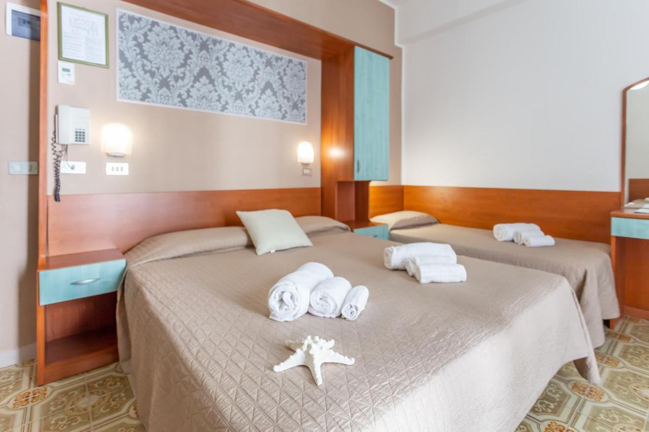 Hotel Ideale Mare Bellaria-Igea Marina Esterno foto