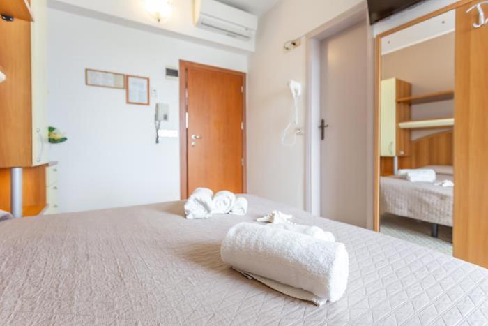 Hotel Ideale Mare Bellaria-Igea Marina Esterno foto