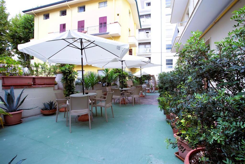 Hotel Ideale Mare Bellaria-Igea Marina Esterno foto